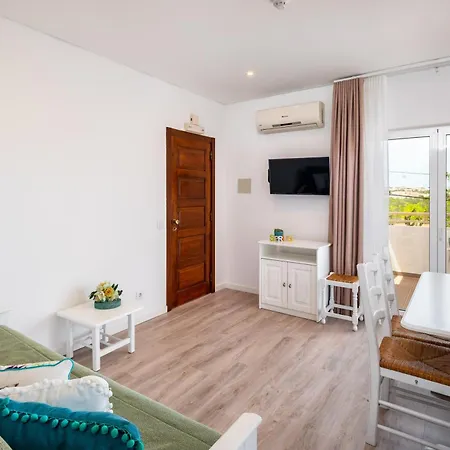 Flor Da Laranja, By Algarveblossom Apartment *