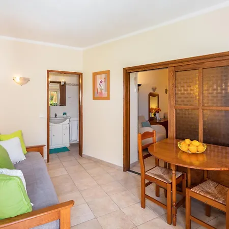 Flor Da Laranja, By Algarveblossom Apartment *