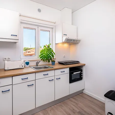 Flor Da Laranja, By Algarveblossom Apartment