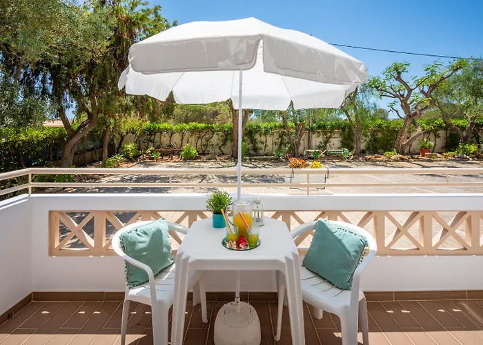 Flor Da Laranja, By Algarveblossom דירה