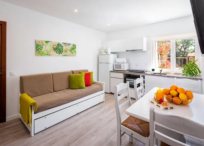 Apartment Flor Da Laranja, By Algarveblossom *